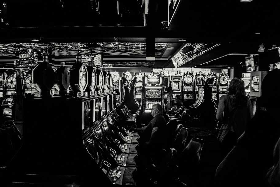 https://betplay-casinoes.com
